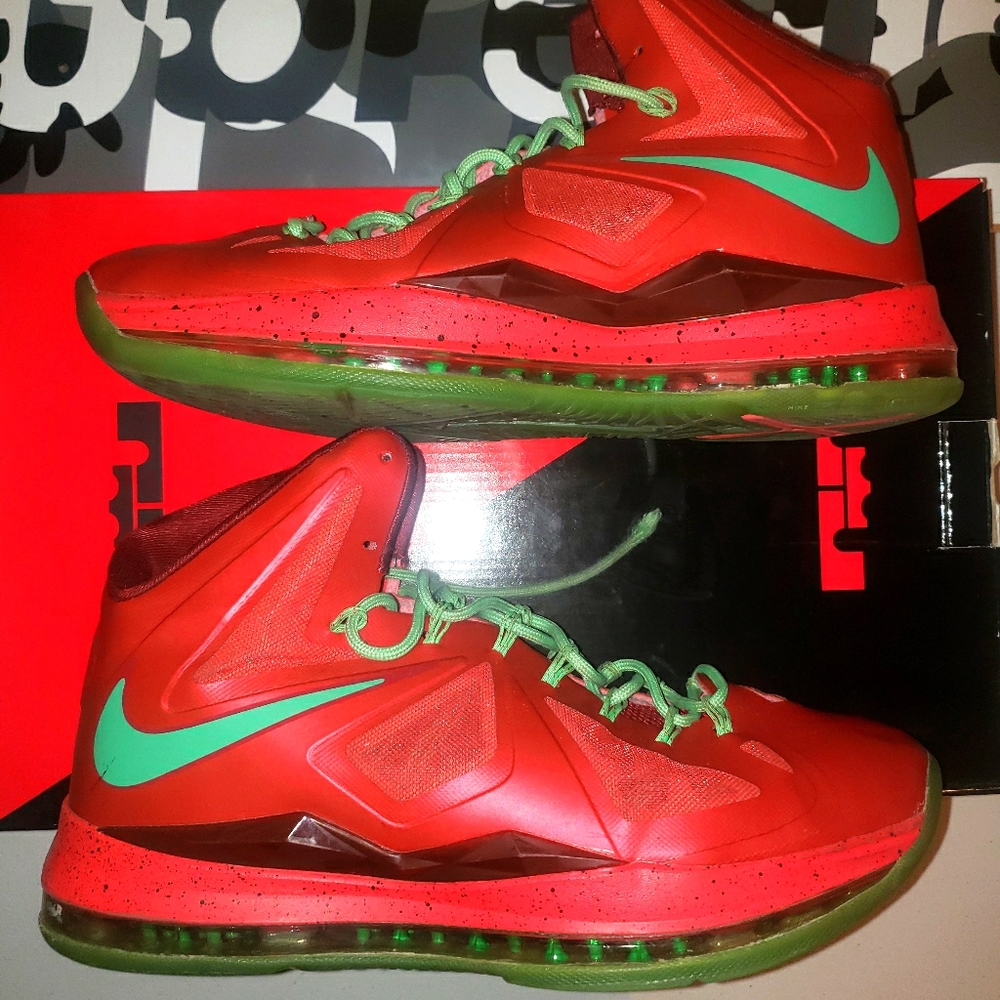 Nike Lebron X Christmas